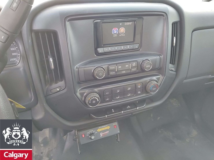 2015-gmc-sierra-1500-image-17