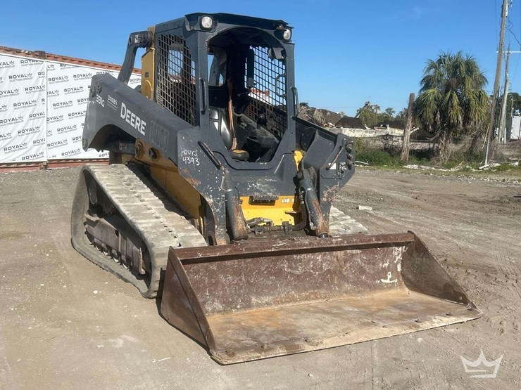 2018-deere-331g-image-2