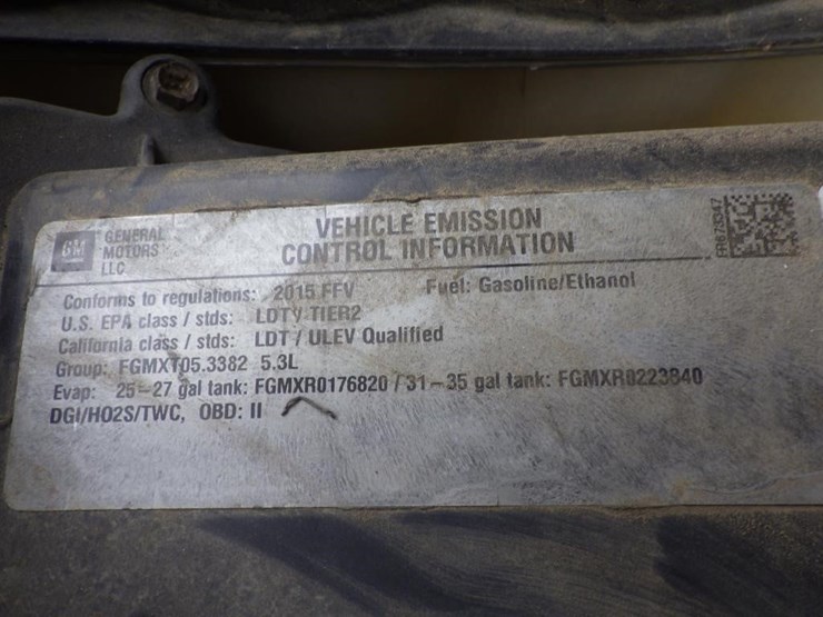 2015-chevrolet-tahoe-image-12