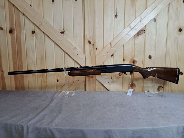 remington-model-870-wingmaster-magnum-12-gauge-pump-shotgun-image-1