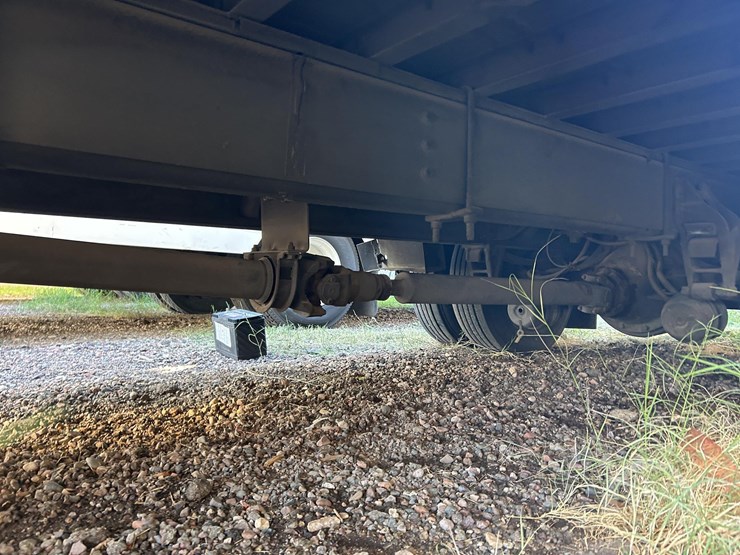 2001-international-4700-image-63