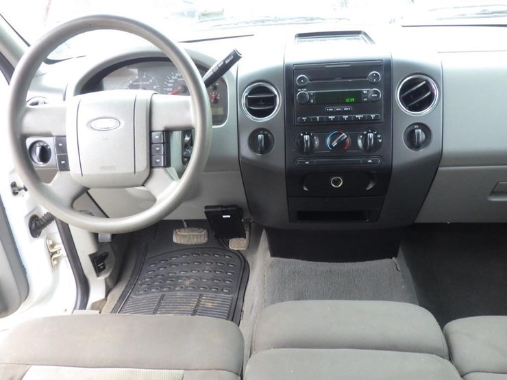 2004-ford-f150-image-9