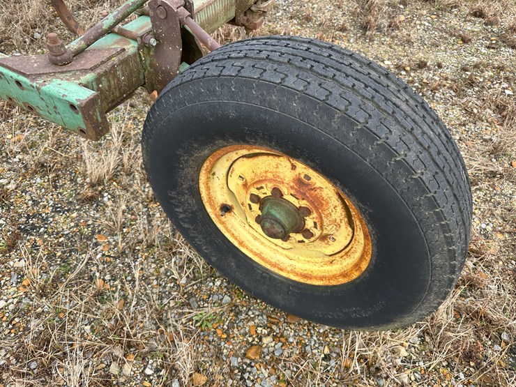 john-deere-100-image-9