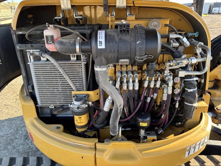 2018-caterpillar-303-image-43