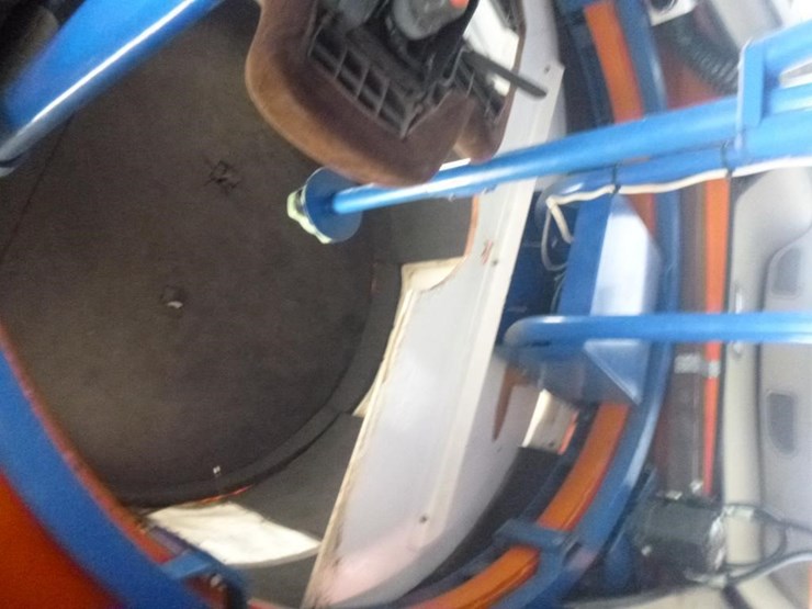 2000-gmc-3500-image-13