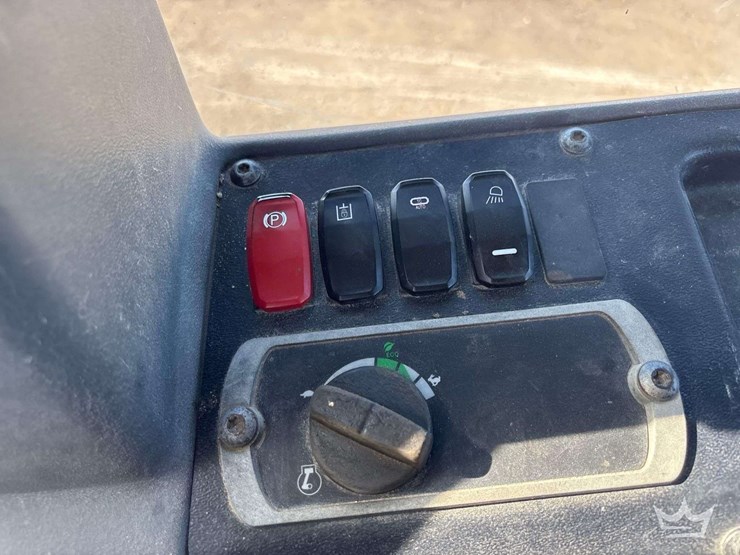 2019-caterpillar-d5k2-lgp-image-22