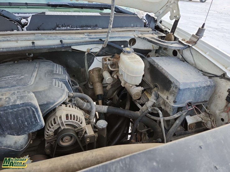 2011-gmc-sierra-3500hd-image-42