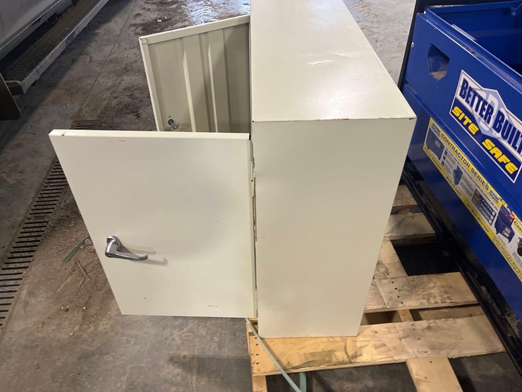 metal-cabinet-image-2