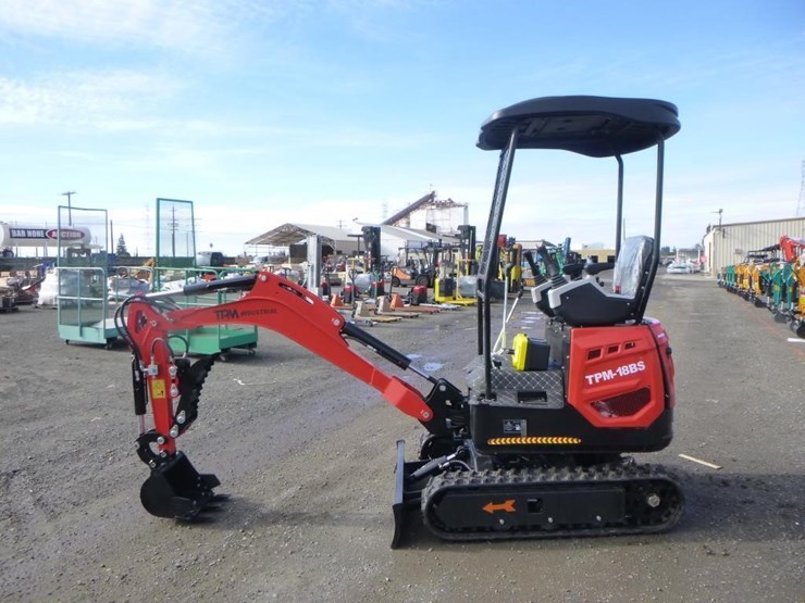 2025-tpm-18bs-hydraulic-excavator-image-5