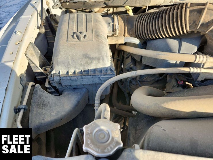 2012-dodge-2500-image-30