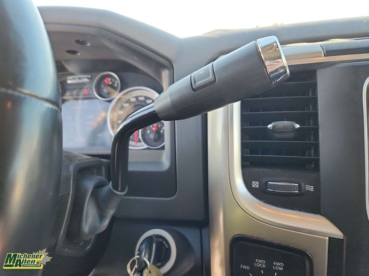 2014-ram-2500-slt-image-21