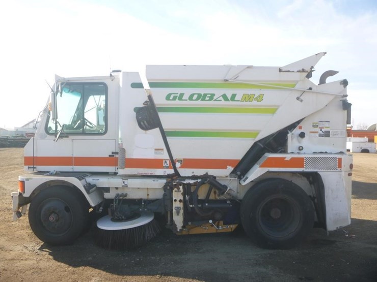 2013-global-m4-sweeper-image-6