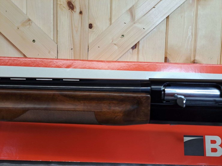 benelli-super-90-left-hand-montefeltro-12-gauge-semiauto-shotgun-image-8