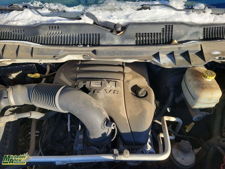 2014-dodge-2500-image-25