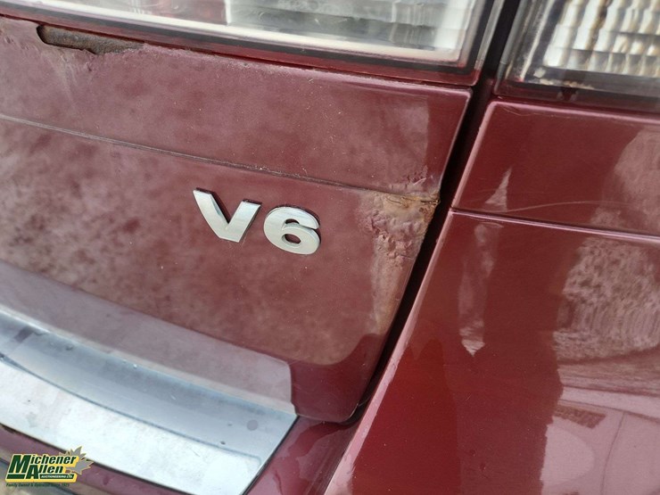 2008-volkswagen-touareg-image-36