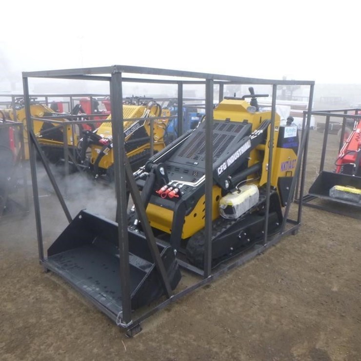 2025 CFG KKTCA27 Skid Steer Track Loader