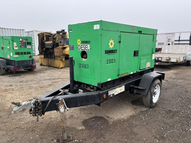 2004-multiquip-dca25ssiu-image-1