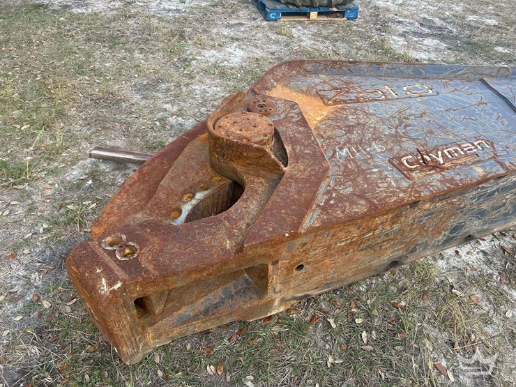 zato-hydraulic-demolition-shears-excavator-attachment-image-9