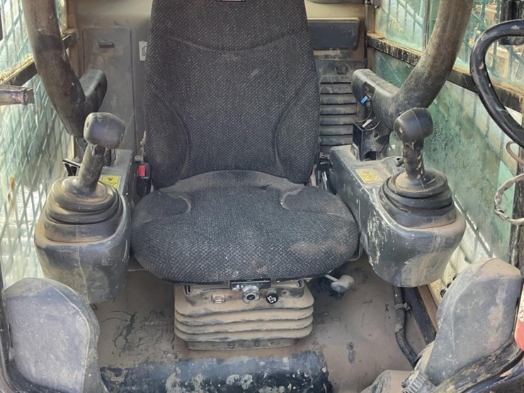 caterpillar-259d-image-15