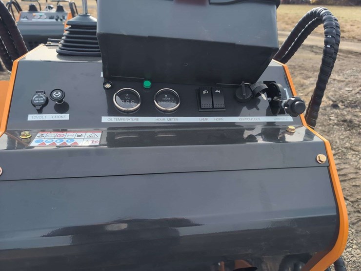 23-hp-mini-crawler-ats-t460-image-6