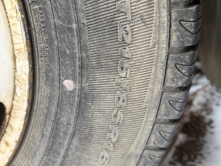 2000-isuzu-npr-image-10