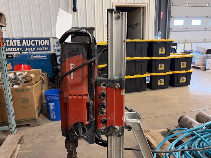 hilti-dd-250-core-drill-and--bits-image-6