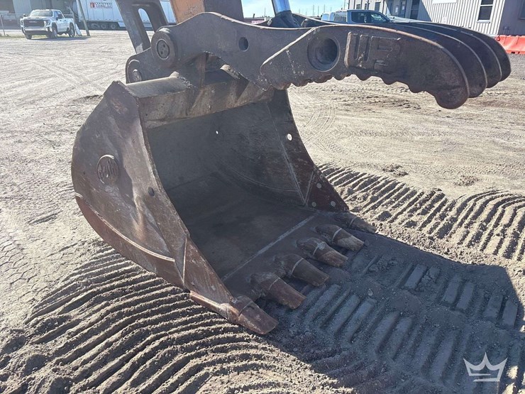 2022-case-cx220e-hydraulic-excavator-image-7