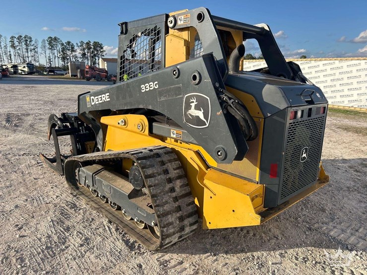 2020-deere-333g-image-3