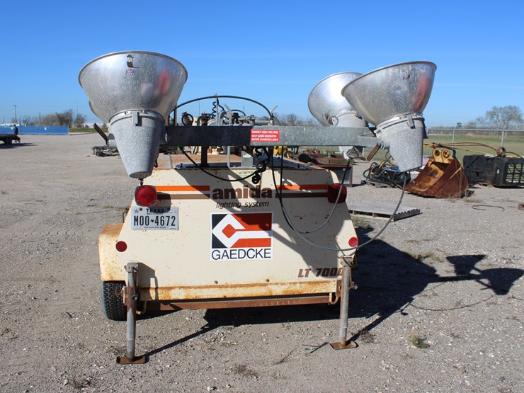 #1038-•-amida-light-tower-image-2