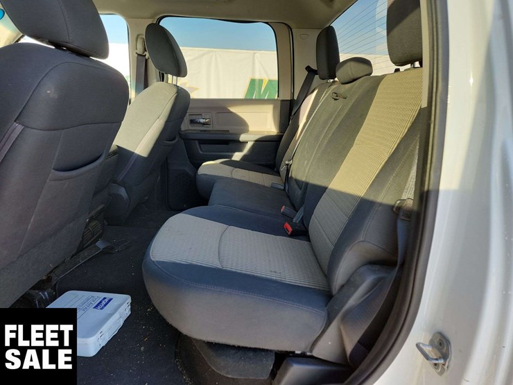 2012-dodge-2500-image-26