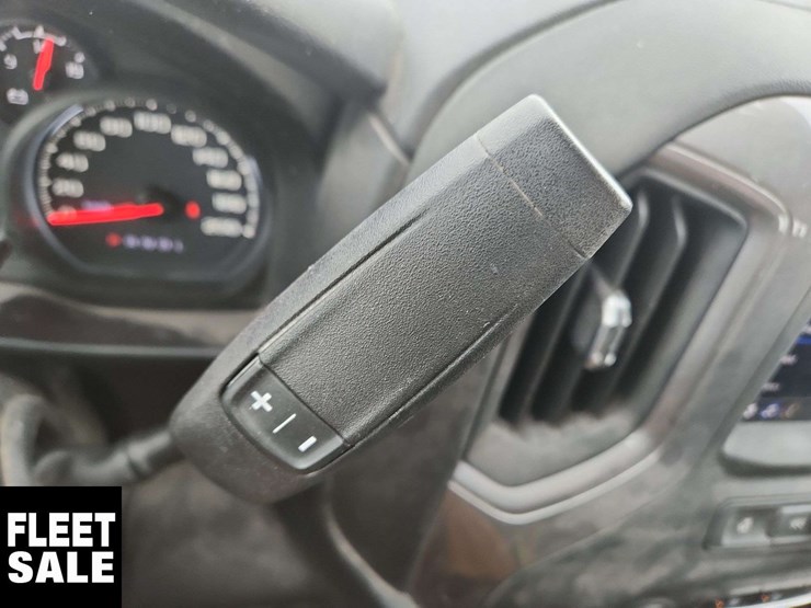 2021-chevrolet-silverado-1500-image-17