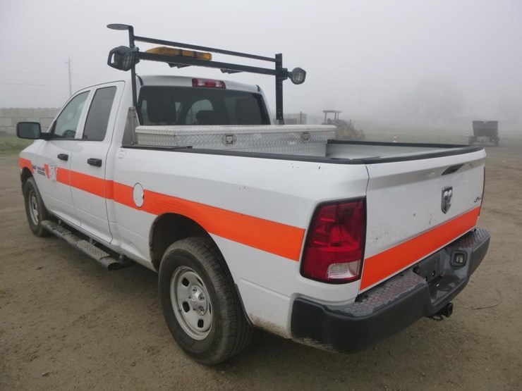 2014-dodge-1500-image-4