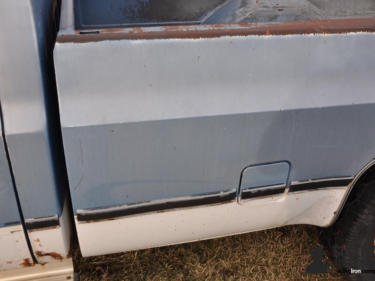 1983-gmc-sierra-2500-image-15