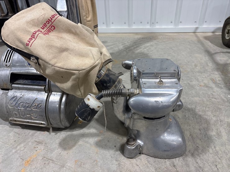 clarke-floor-and-edge-sander-image-3