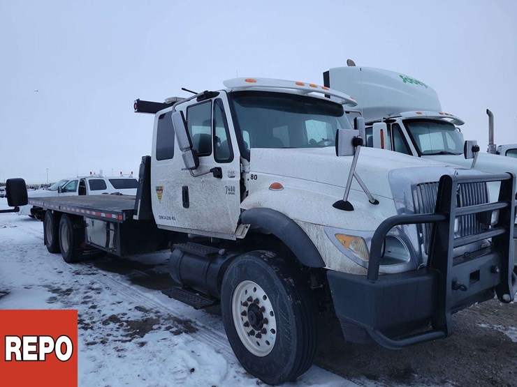 2007-international-workstar-7400-image-6