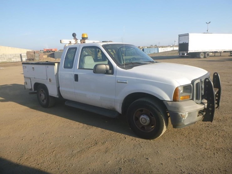 2005-ford-f250-image-2