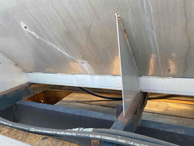 adams-ss-fertilizer-bed-image-6