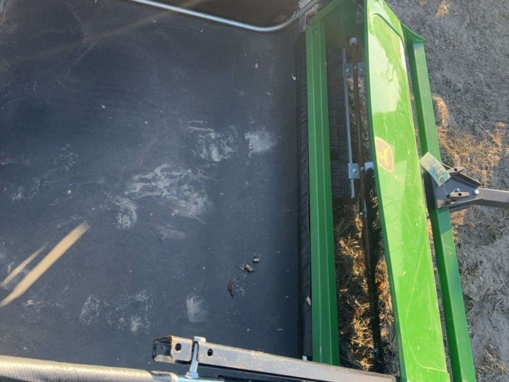 john-deere-44-image-3