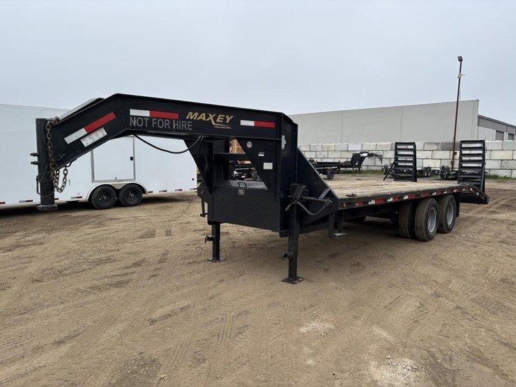 2012-maxey-tandem-image-1