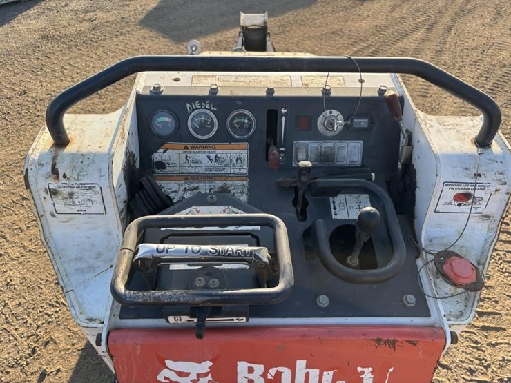 2014-bobcat-mt55-image-20