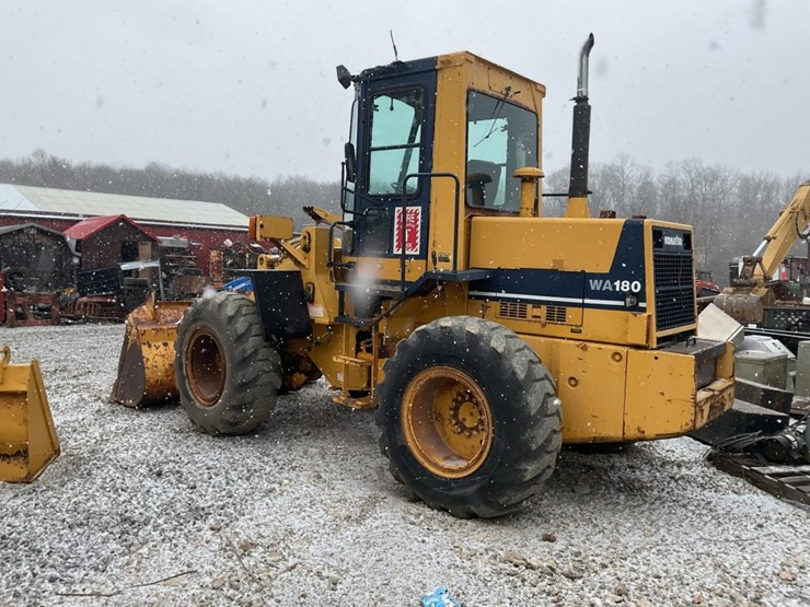 komatsu-wa180-image-12