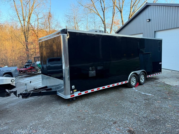 (inv.51016)-2017-bravo-trailers-vin:-542be2421gb013568,-24'-trailer-with-bathroom,-ac,-hot-water,-image-2
