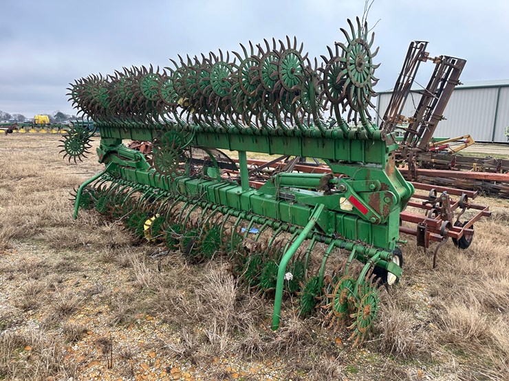 john-deere-400-image-3