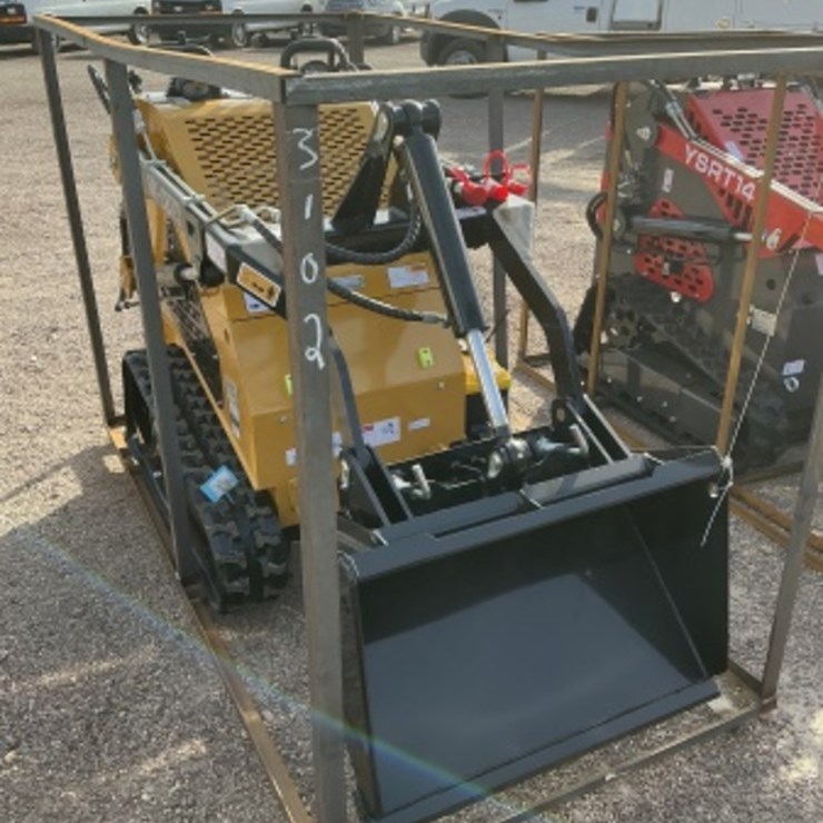 2025 AGT MX-CRT23 Stand Up Skid Steer