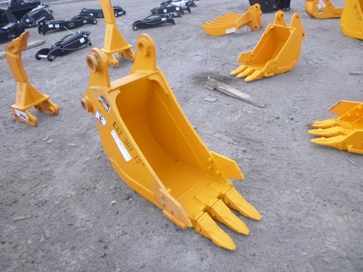 caterpillar-307-image-2