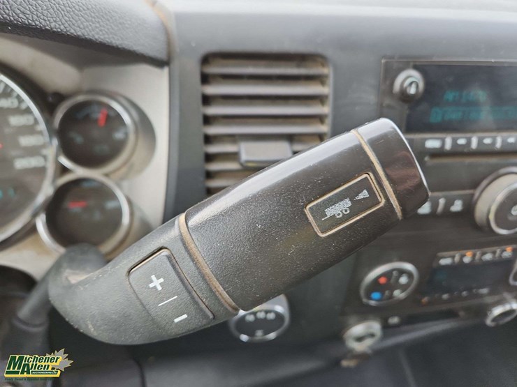 2012-gmc-sierra-3500hd-image-21