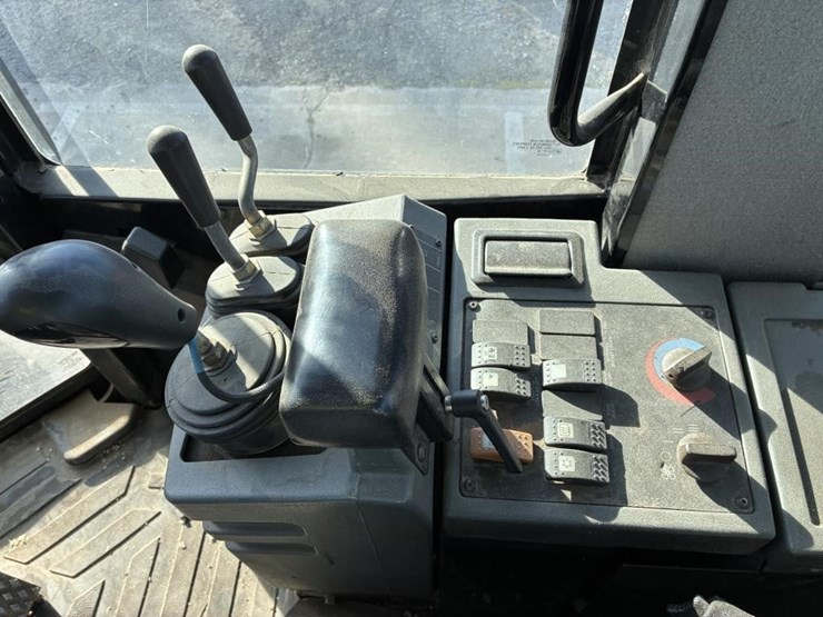 caterpillar-924g-image-24