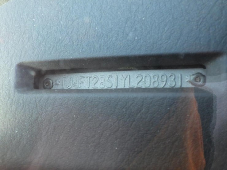 2000-jeep-cherokee-image-15