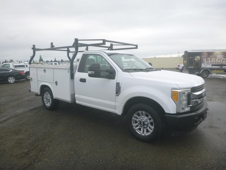 2017-ford-f250-image-2