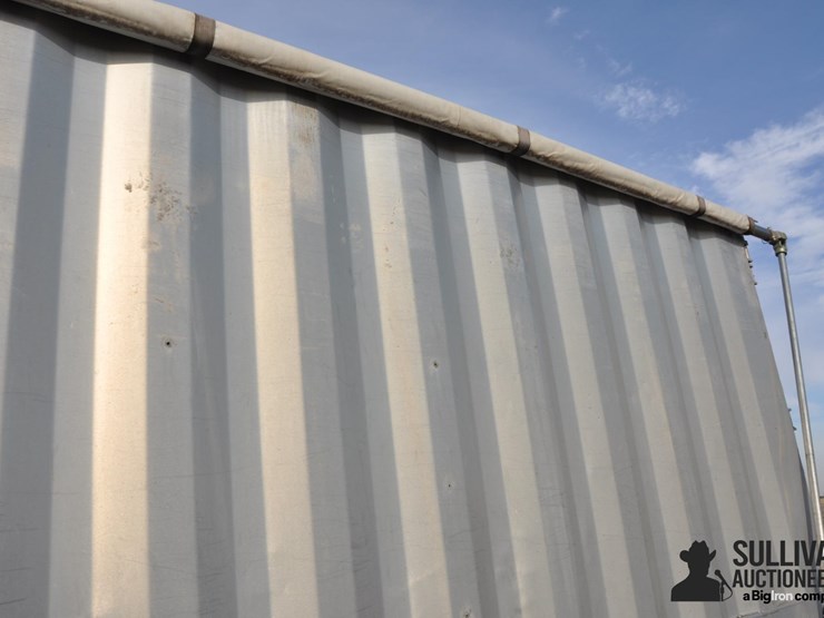 2004-international-durastar-4400-image-17